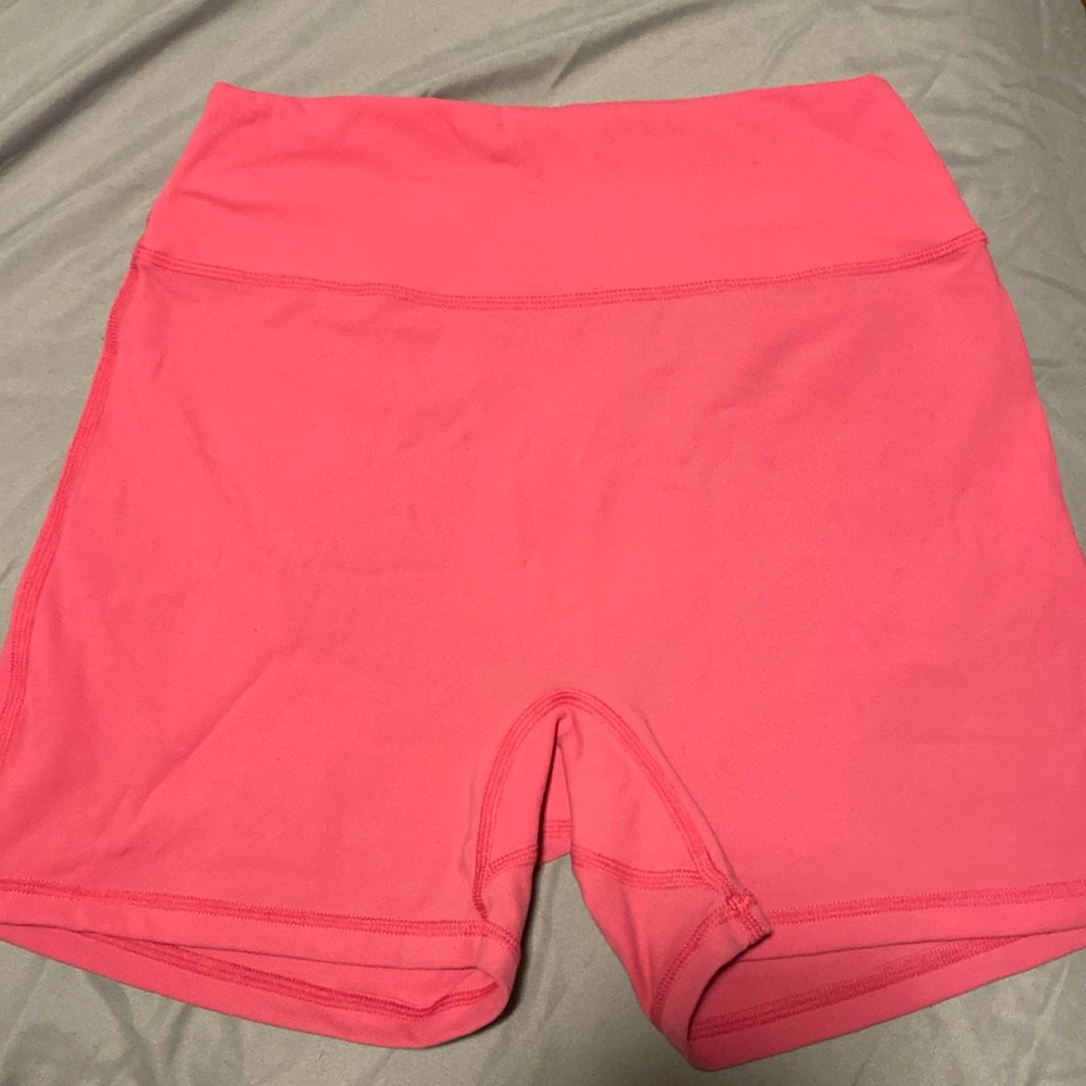 Buffbunny Seamless Shorts- Barbie Pink, size M